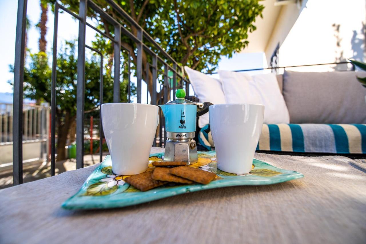 Familiaris Pompei Holiday Home Екстер'єр фото