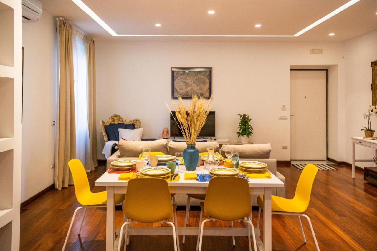 Familiaris Pompei Holiday Home Екстер'єр фото