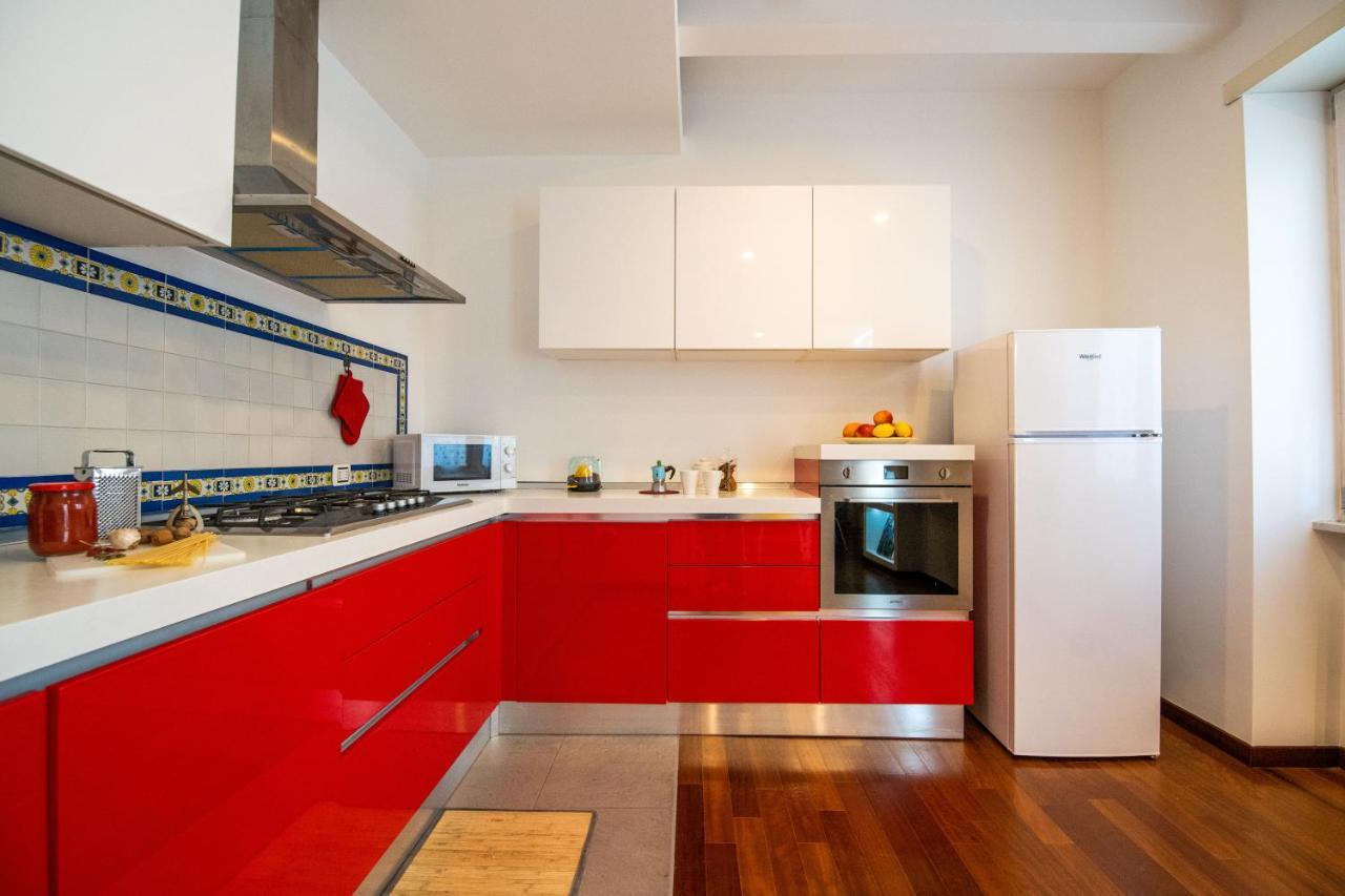 Familiaris Pompei Holiday Home Екстер'єр фото